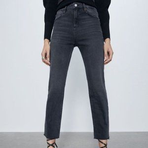 NWT Zara HW Slim Jeans in Sky Black, US Size 6 (Size 28)